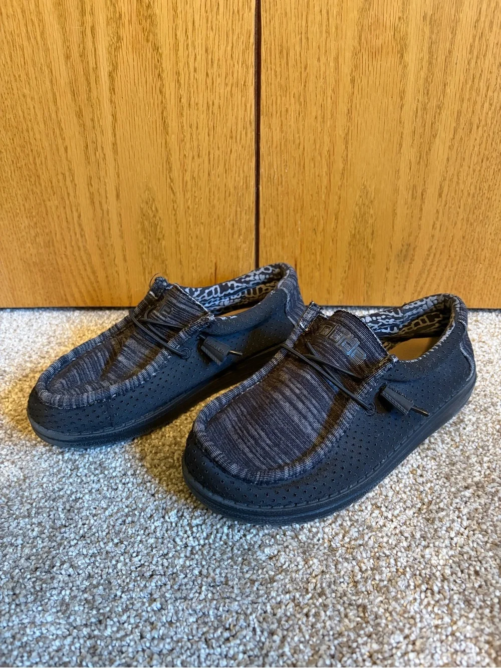 Hey Dude Wally Youth 3 - Obsidian